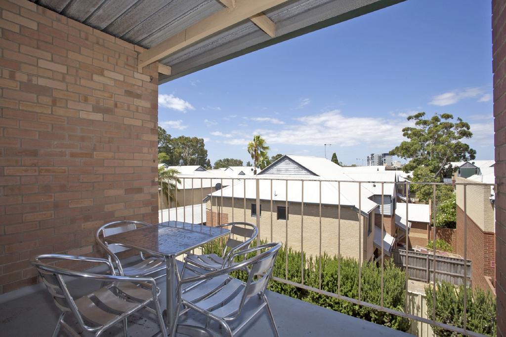 Burswood alojamiento Motel apartamentos Perth Habitación foto